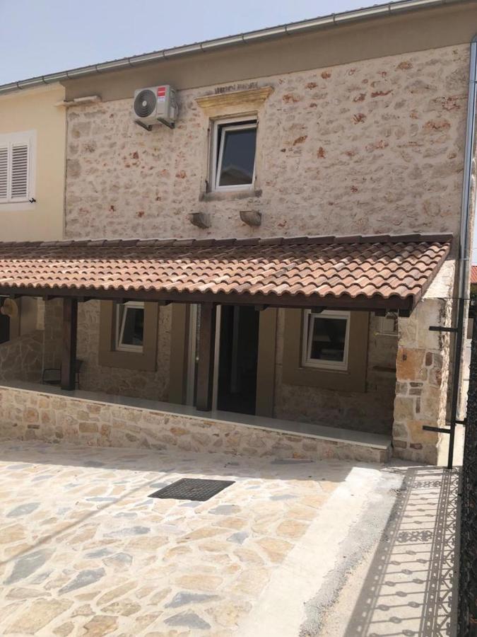Apartments Tonka Zadar Exterior foto